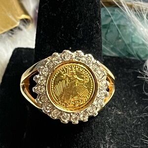 Walking Lady Liberty Replica Coin Ring